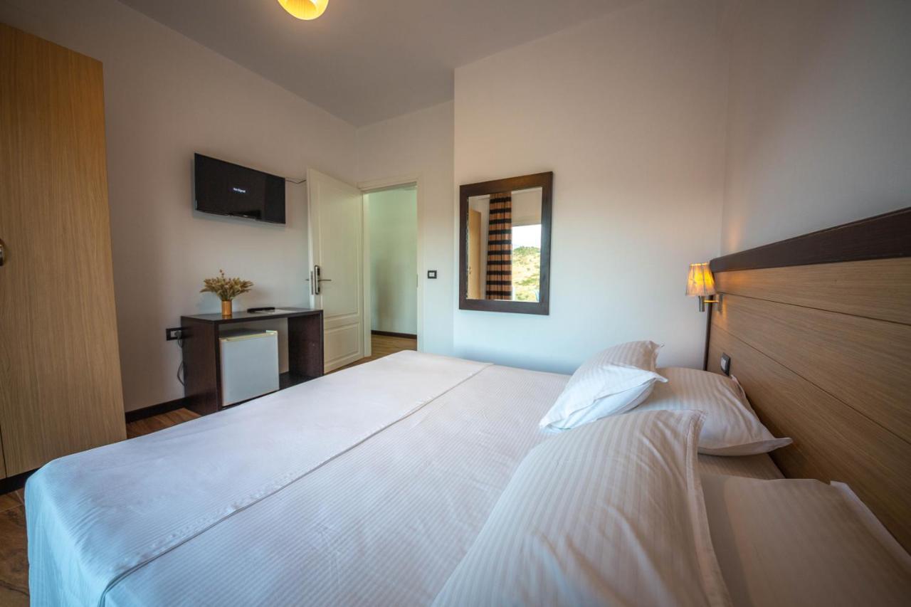 Inada Hotel Ksamil